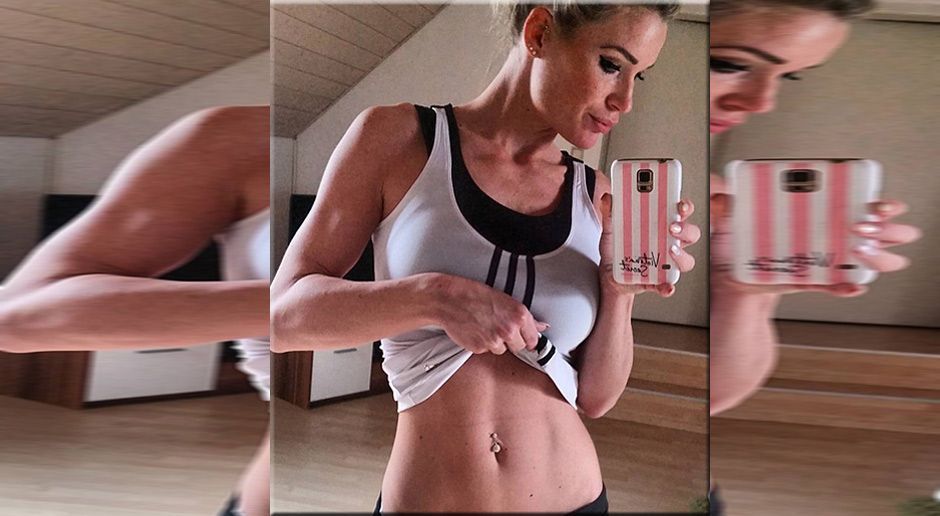 
                <strong>Ramona Bernhard</strong><br>
                Ramona ist selbst ziemlich sportlich, wie der Waschbrettbauch beweist.
              