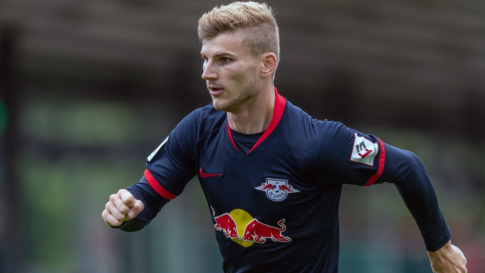 
                <strong>6. RB Leipzig</strong><br>
                Höhe der Zahlung des Ausrüsters (jährlich): 6 Millionen EuroAusrüster: Nike
              