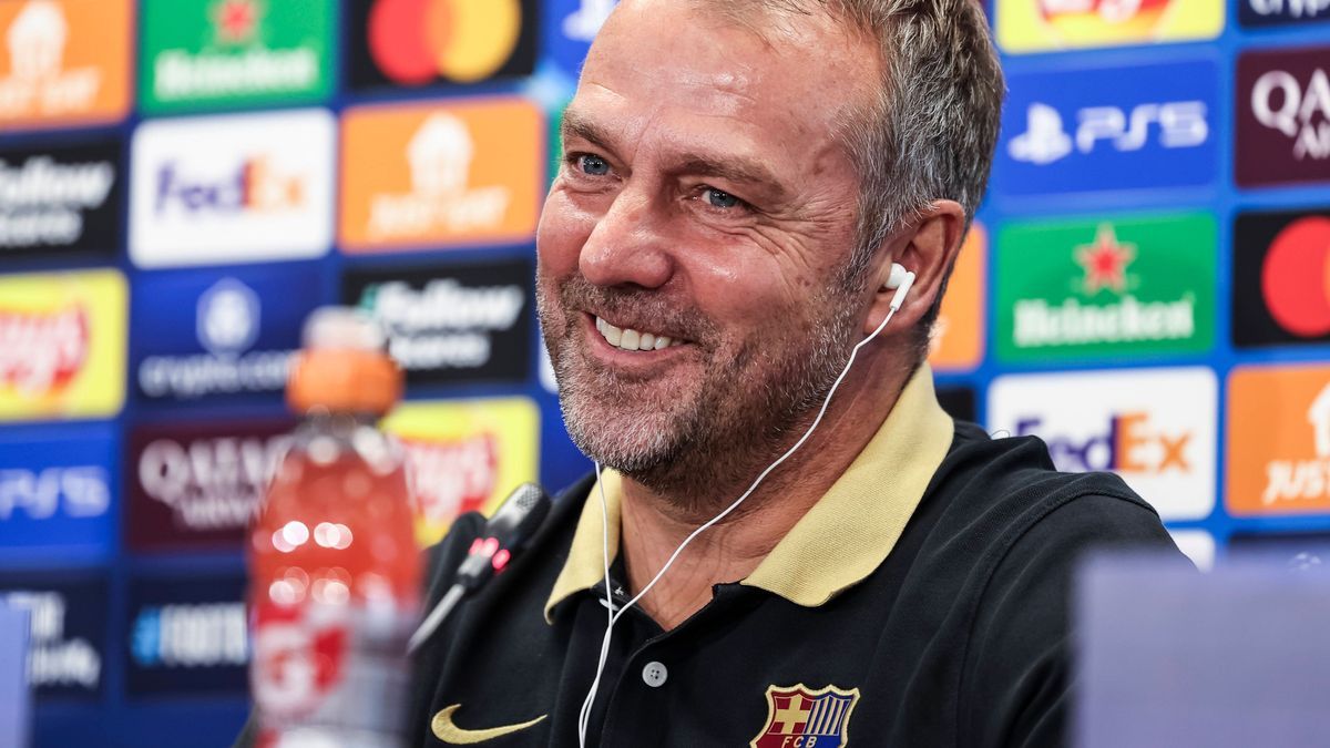 October 22, 2024, Sant Joan Despi, Barcelona, SPAIN: Hansi Flick, head coach of FC Barcelona, Barca attends his press conference, PK, Pressekonferenz during the training day of FC Barcelona ahead t...