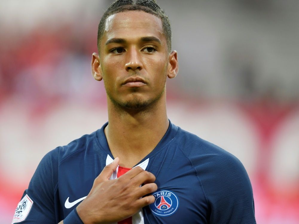 Vaterfreuden bei Nationalspieler Kehrer
