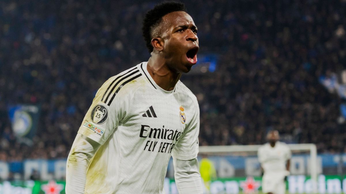 Atalanta BC V Real Madrid - UEFA Champions League 2024 25 Vinicius Junior celebrates the goal during the UEFA Champions League 2024 25 match between Atalanta BC and Real Madrid in Bergamo, Italy, o...