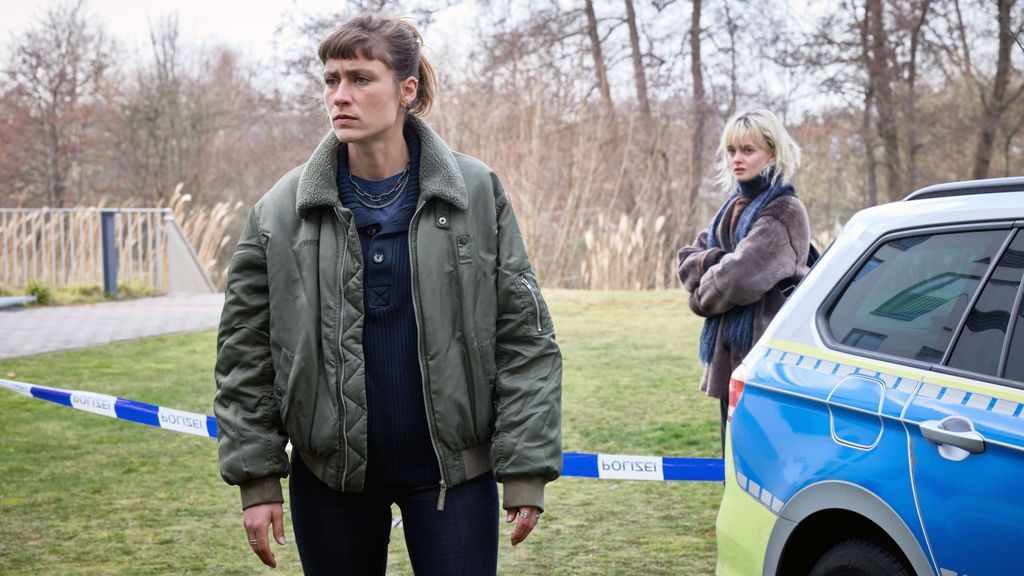"Stralsund: Blutgeld" heute im TV: Darum geht's im neuen ZDF-Krimi