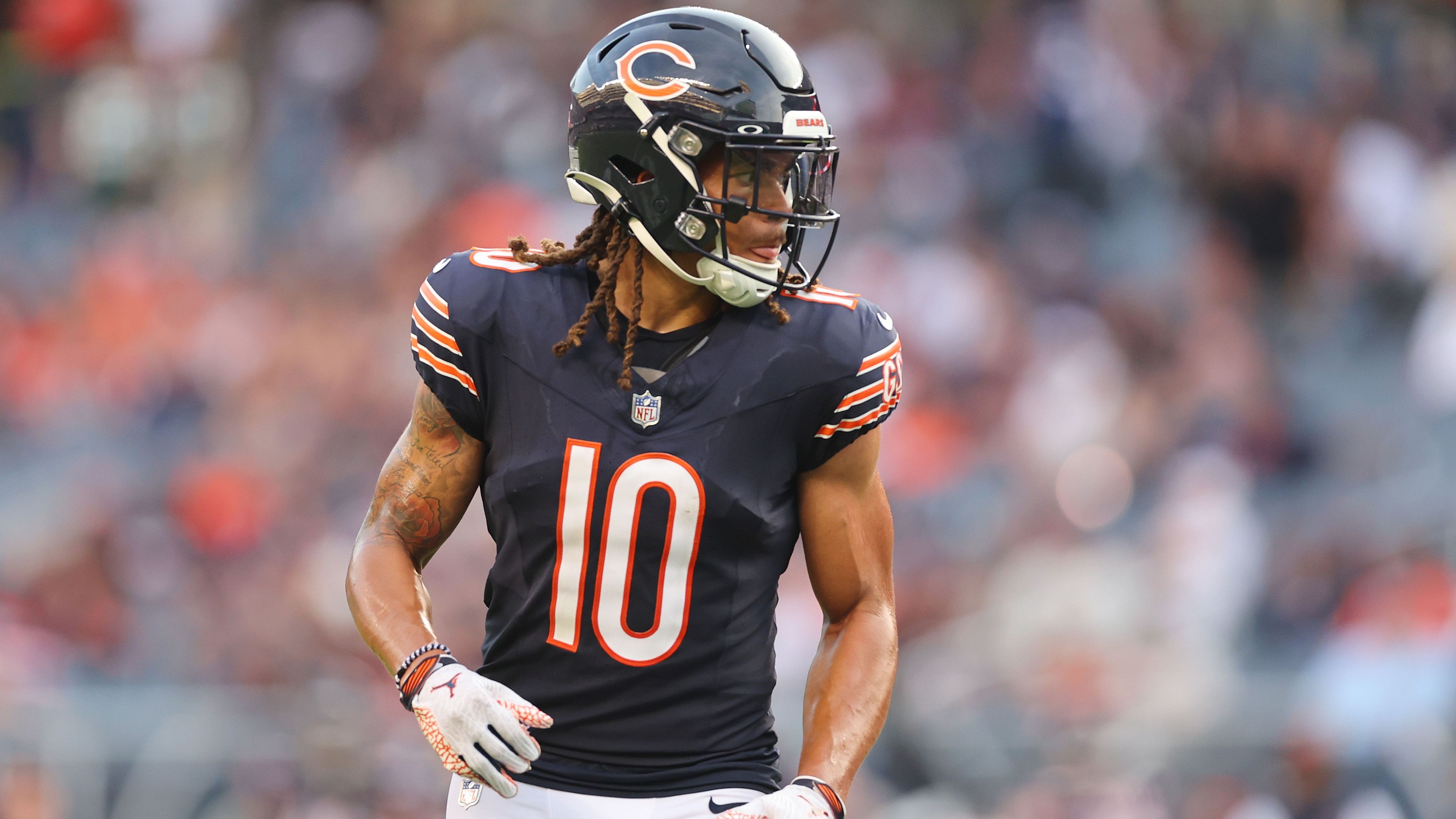 <strong>Chicago Bears: Chase Claypool</strong><br>Die Zeit von Chase Claypool bei den Chicago Bears ist beendet. Der Wide Receiver, für den die Bears im November 2022 noch einen Zweitrundenpick nach Pittsburgh schickten, wurde zu den Miami Dolphins getradet. Bei den Bears war der 25-Jährige kein Faktor, kritiserte die Franchise zuletzt öffentlich. Ein einziges großes Missverständnis.