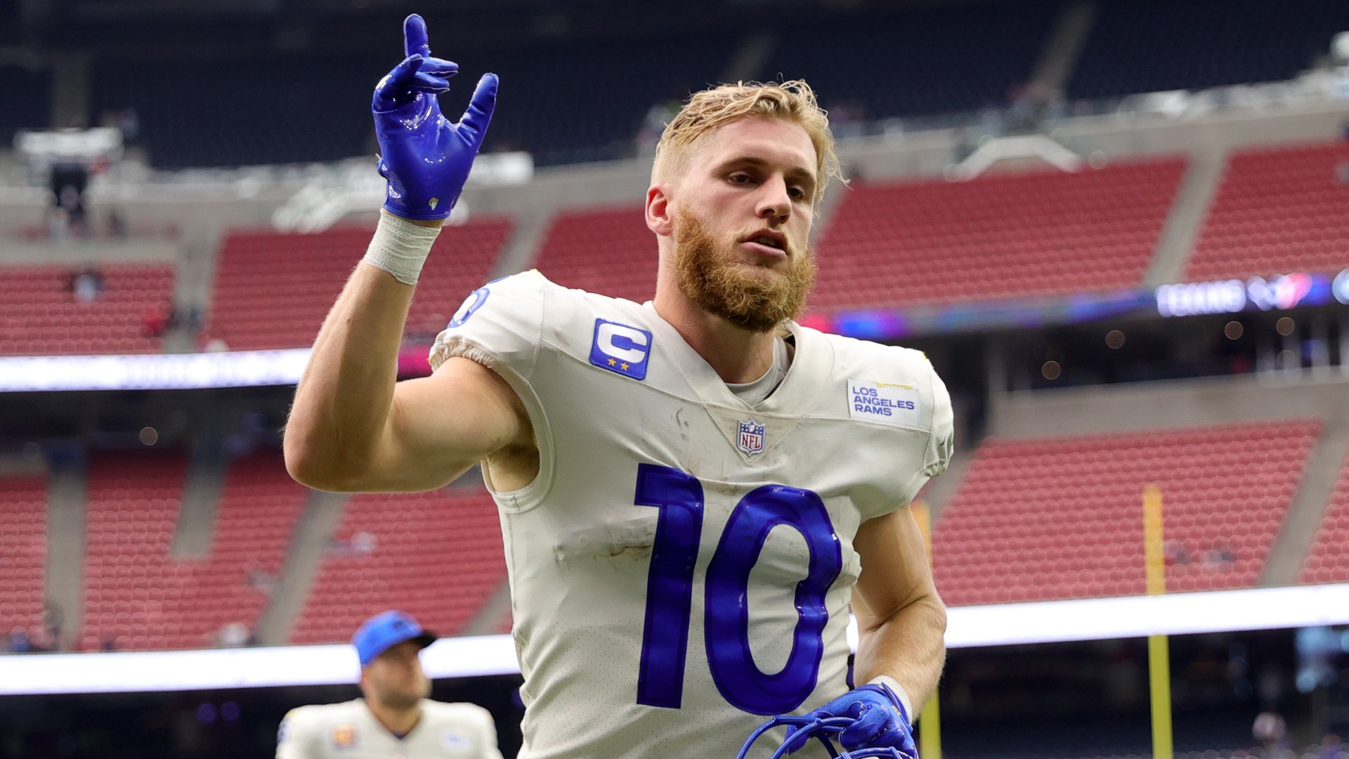 
                <strong>Cooper Kupp</strong><br>
                Team: Los Angeles Rams – NFL
              