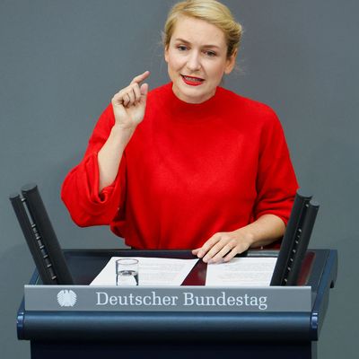 GERMANY-POLITICS/