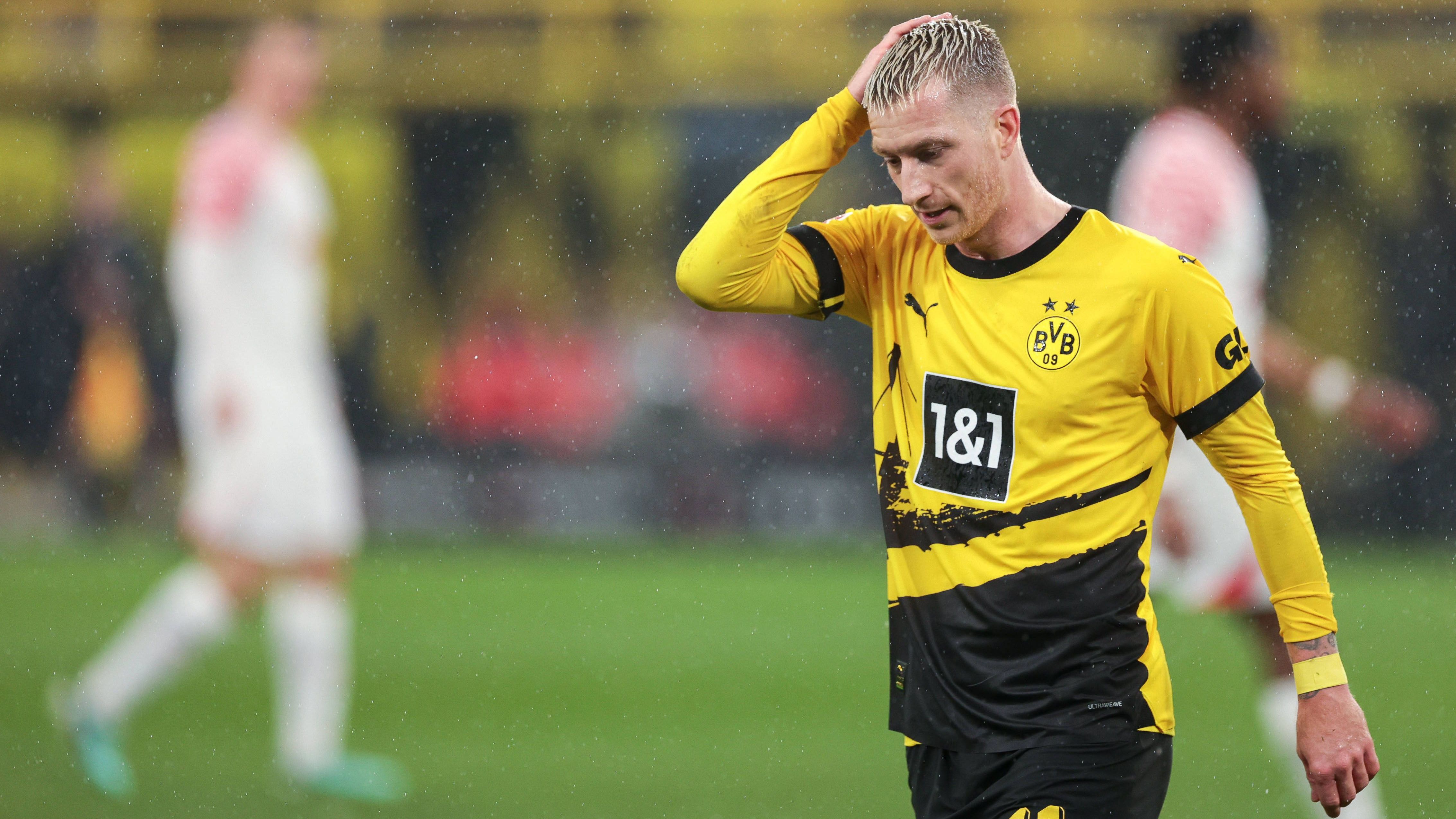 <strong>Marco Reus (Borussia Dortmund)</strong><br>Kann aufgrund der Spielsituation seine Offensivstärken nur selten zur Geltung bringen. Arbeitet aber viel nach hinten mit. Macht Platz für Adeyemi. <strong><em>ran</em>-Note: 4</strong>