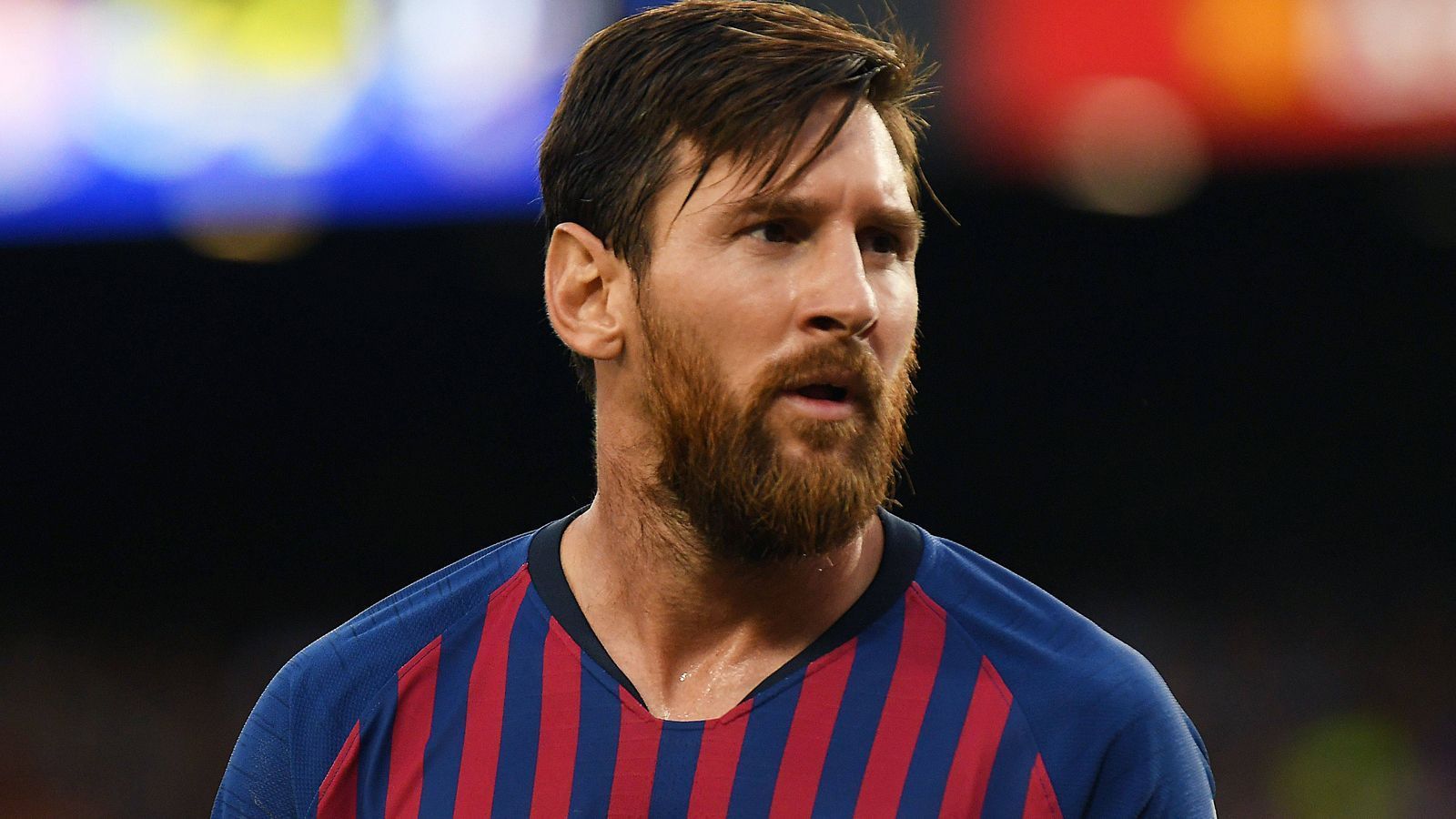 
                <strong>1. Lionel Messi (FC Barcelona)</strong><br>
                130 Millionen Euro pro Jahr
              