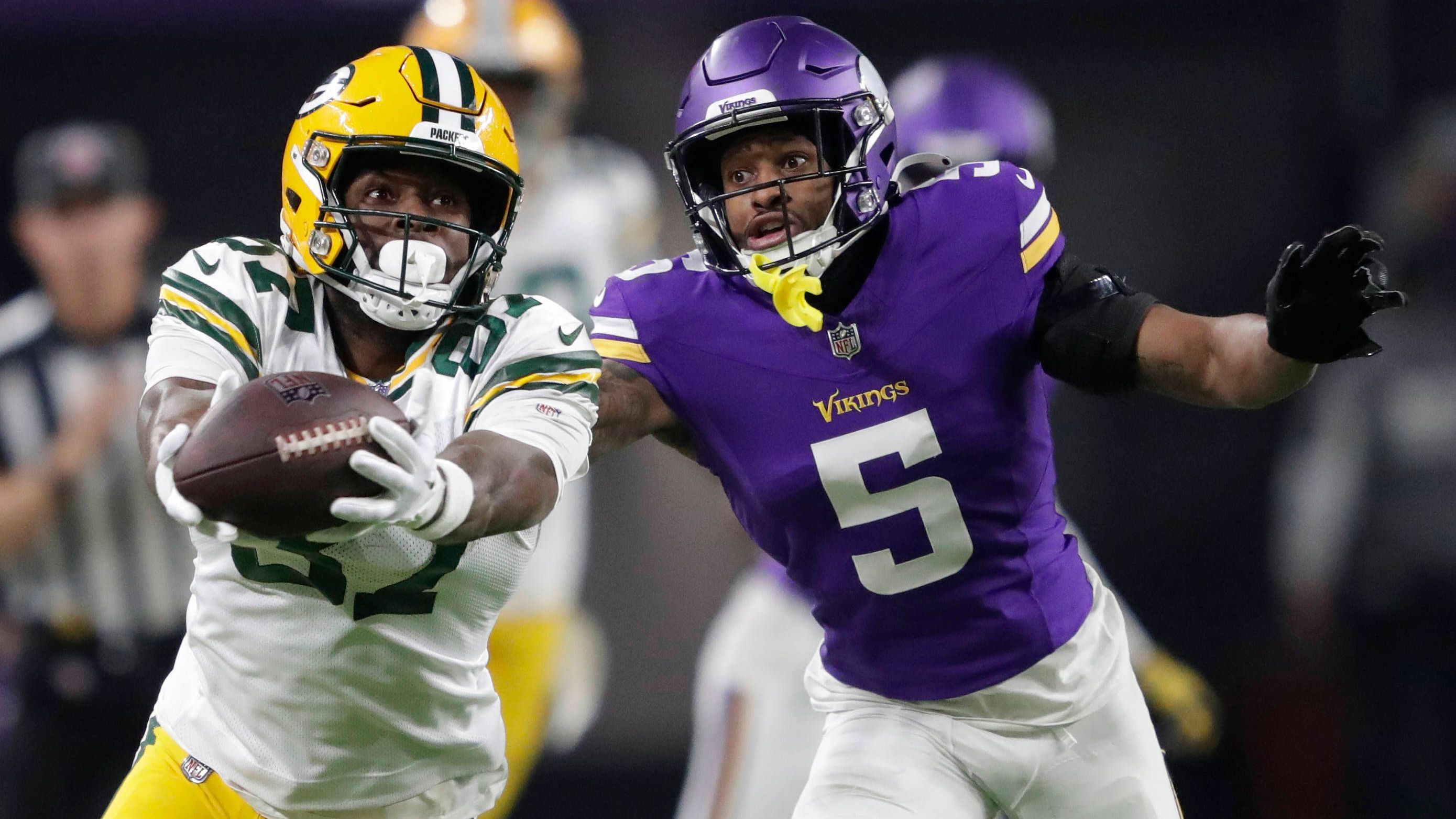 <strong>Mekhi Blackmon (Indianapolis Colts)</strong><br>Der nächste Trade in der NFL! Die Indianapolis Colts verstärken ihre Secondary und holen Mekhi Blackmon von den Minnesota Vikings. Dafür schicken sie einen zukünftigen Sechstrundenpick nach Minneapolis. Blackmon wurde 2023 in der dritten Runde gedraftet, verpasste das gesamte vergangene Jahr allerdings verletzt. Jetzt bekommt er einen Neustart in Indianapolis.