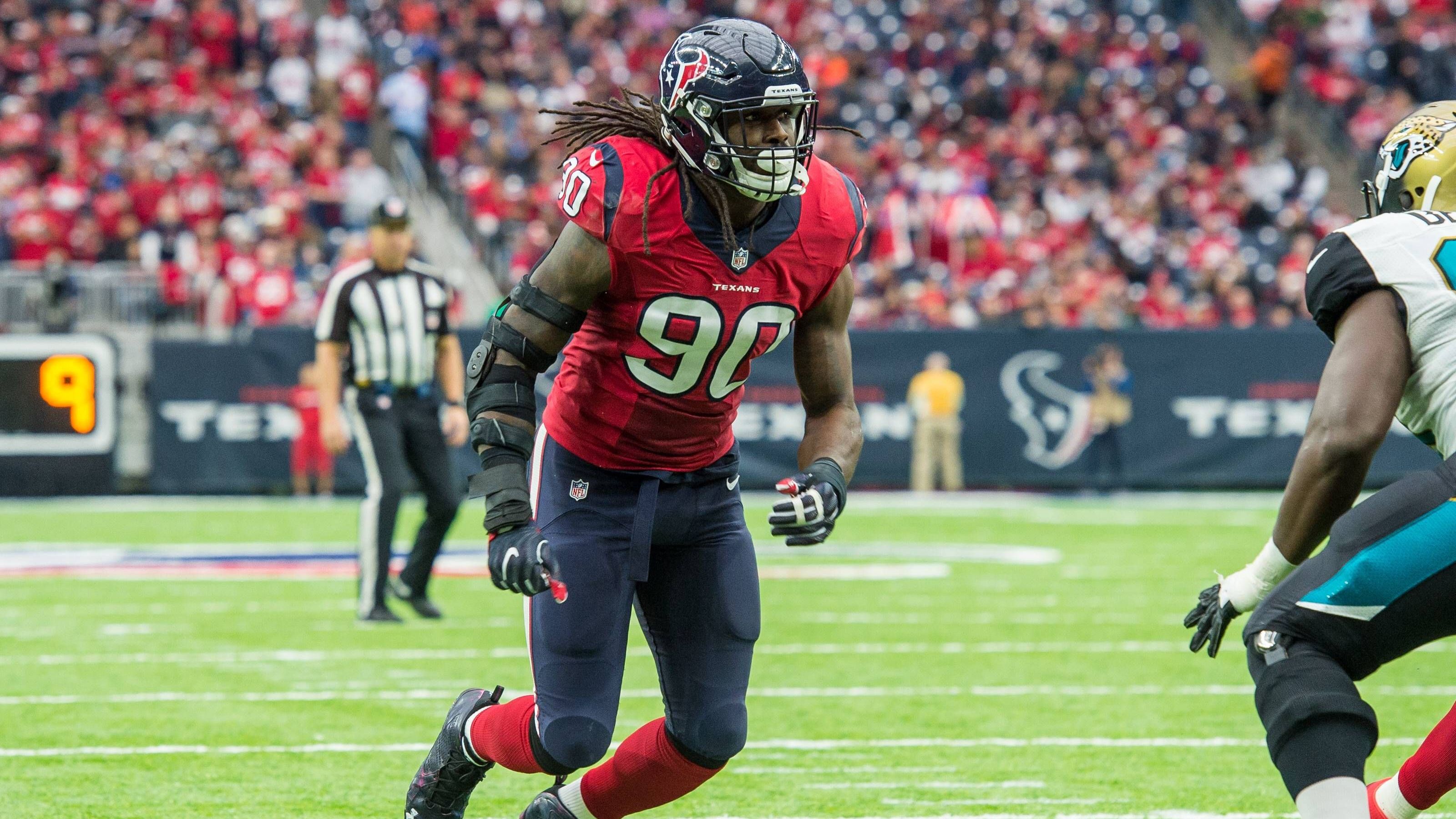 <strong>31. Platz (geteilt): Houston Texans, 3 Franchise Tags</strong><br>1996: Cris Dishman, Cornerback<br>2009: Dunta Robinson, Cornerback<br>2019: Jadeveon Clowney, Defensive End