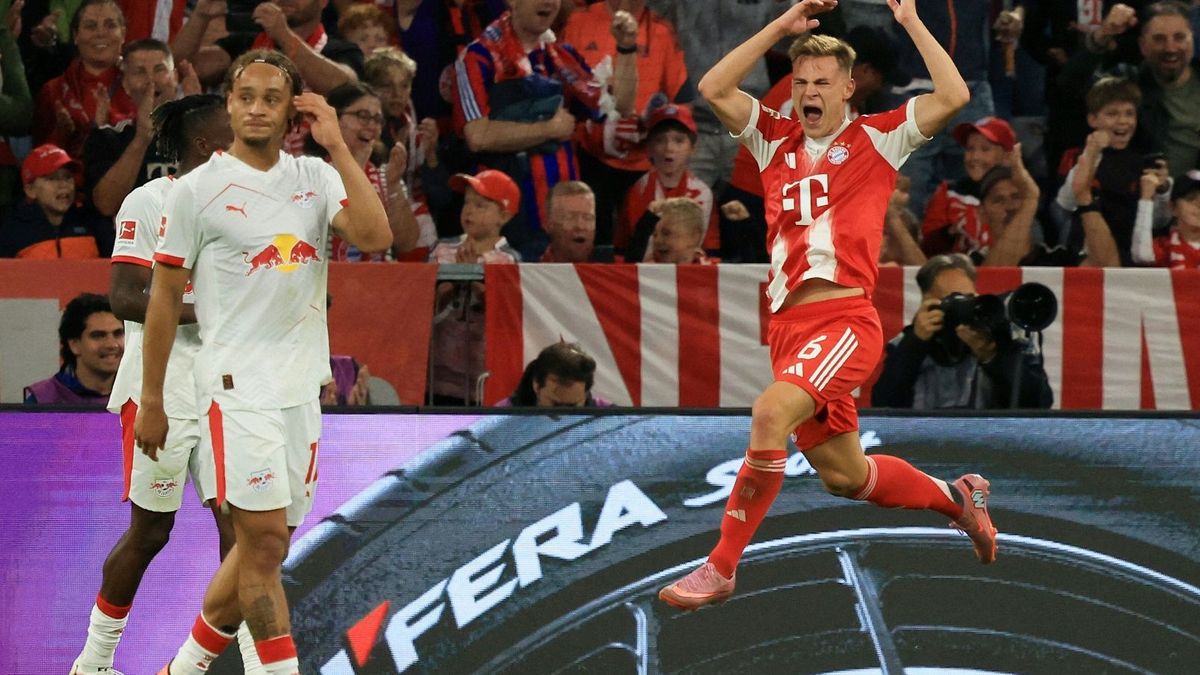 Verlässt Xavi Simons (l.) RB Leipzig?