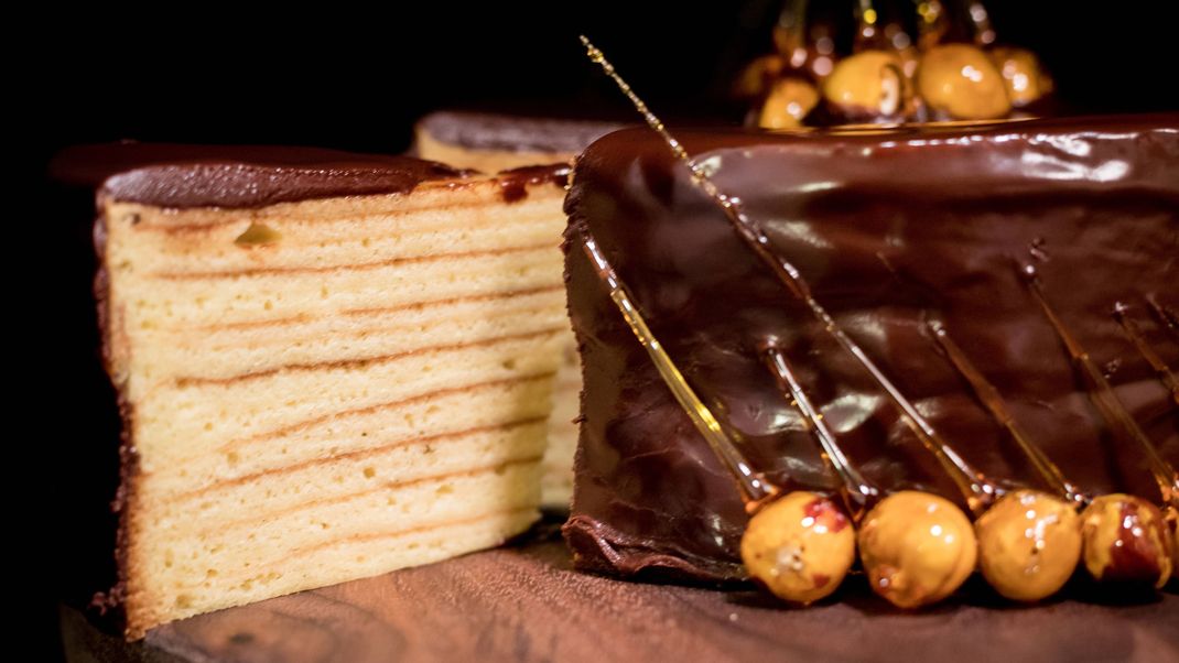 Schichtarbeit, die sich lohnt - der Baumkuchen ist was für Geduldige.&nbsp;