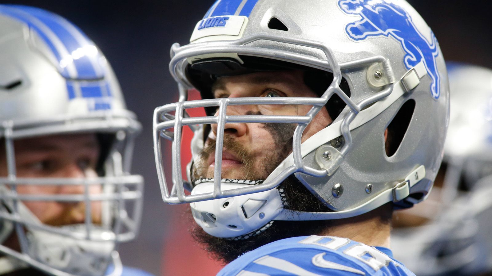 
                <strong>Detroit Lions</strong><br>
                Taylor Decker (OT), Trey Flowers (DE), Matthew Stafford (QB), Duron Harmon (S), Don Muhlbach (LS)
              