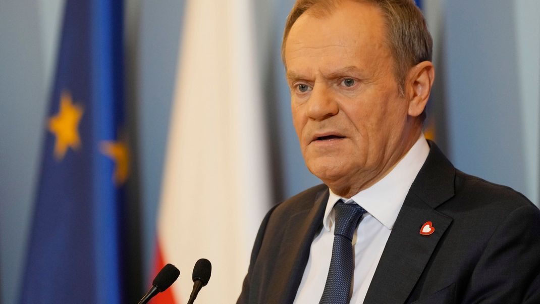 Die neue polnische Regierung unter dem proeuropäischen Donald Tusk leitet die Auflösung der öffentlich-rechtlichen Medien ein.&nbsp;
