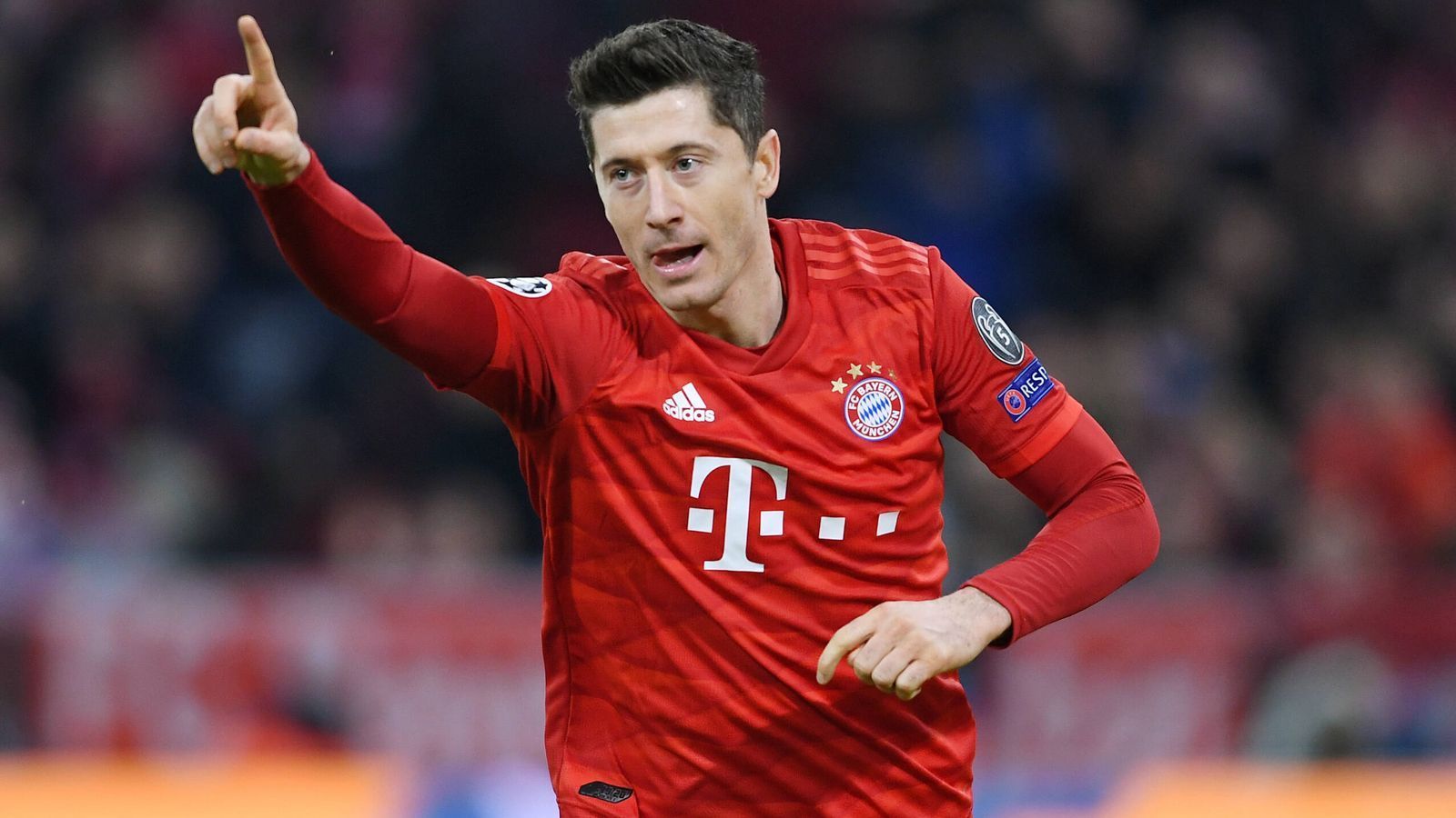 
                <strong>3. Robert Lewandowski</strong><br>
                Klub: FC Bayern MünchenTore: 17Wert: 34  (Faktor 2 für Bundesliga)
              