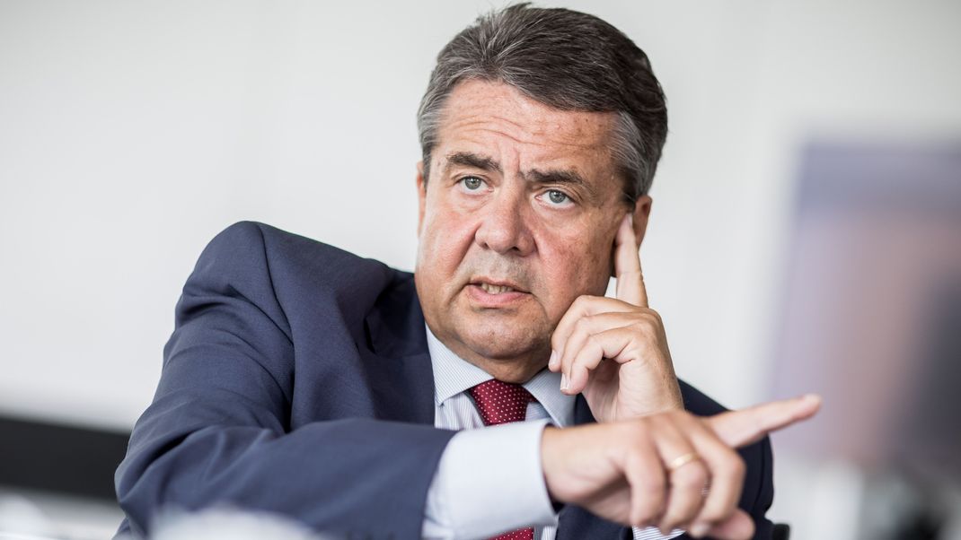 Sigmar Gabriel über Trumps mögliche Wiederwahl: Dann droht "Deal mit Putin".