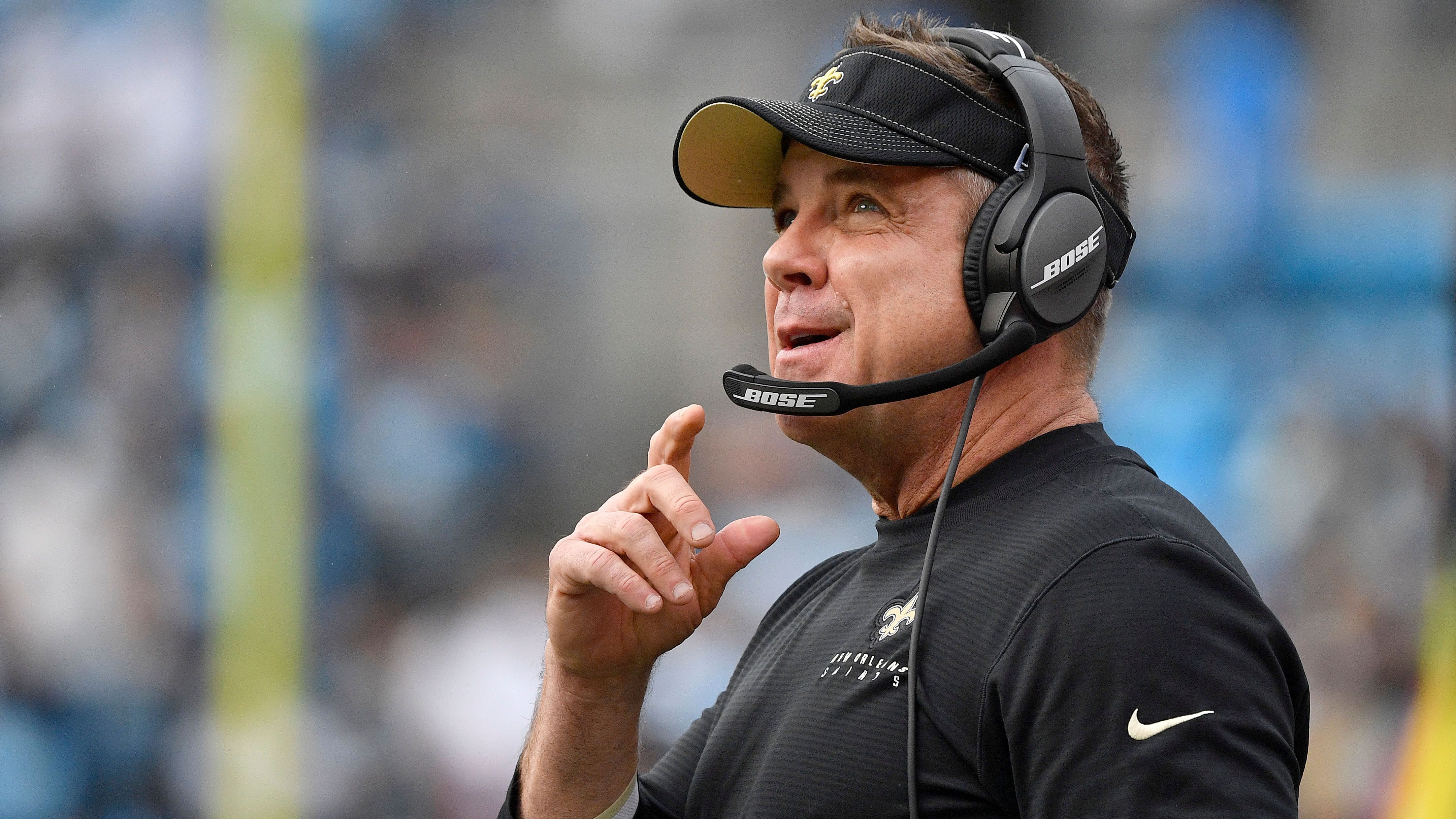 
                <strong>Nach 16 Jahren! Sean Payton verabschiedet sich von den New Orleans Saints</strong><br>
                Die NFL verliert (vorerst) eine Legende. Der langjährige New Orleans Saints-Head-Coach Sean Payton verabschiedet sich von der Seitenlinie und räumt nach 16 erfolgreichen Jahren seinen Stuhl in New Orleans. Der 58-Jährige prägte eine Ära in Louisiana und formte die glücklose Franchise zu einem absoluten Erfolgsteam. Doch neben großen Erfolgen befleckt auch ein riesiger Skandal seine Karriere im Süden der USA. ran wirft einen Blick auf die Laufbahn von einem der erfolgreichsten NFL-Coaches der Geschichte.
              