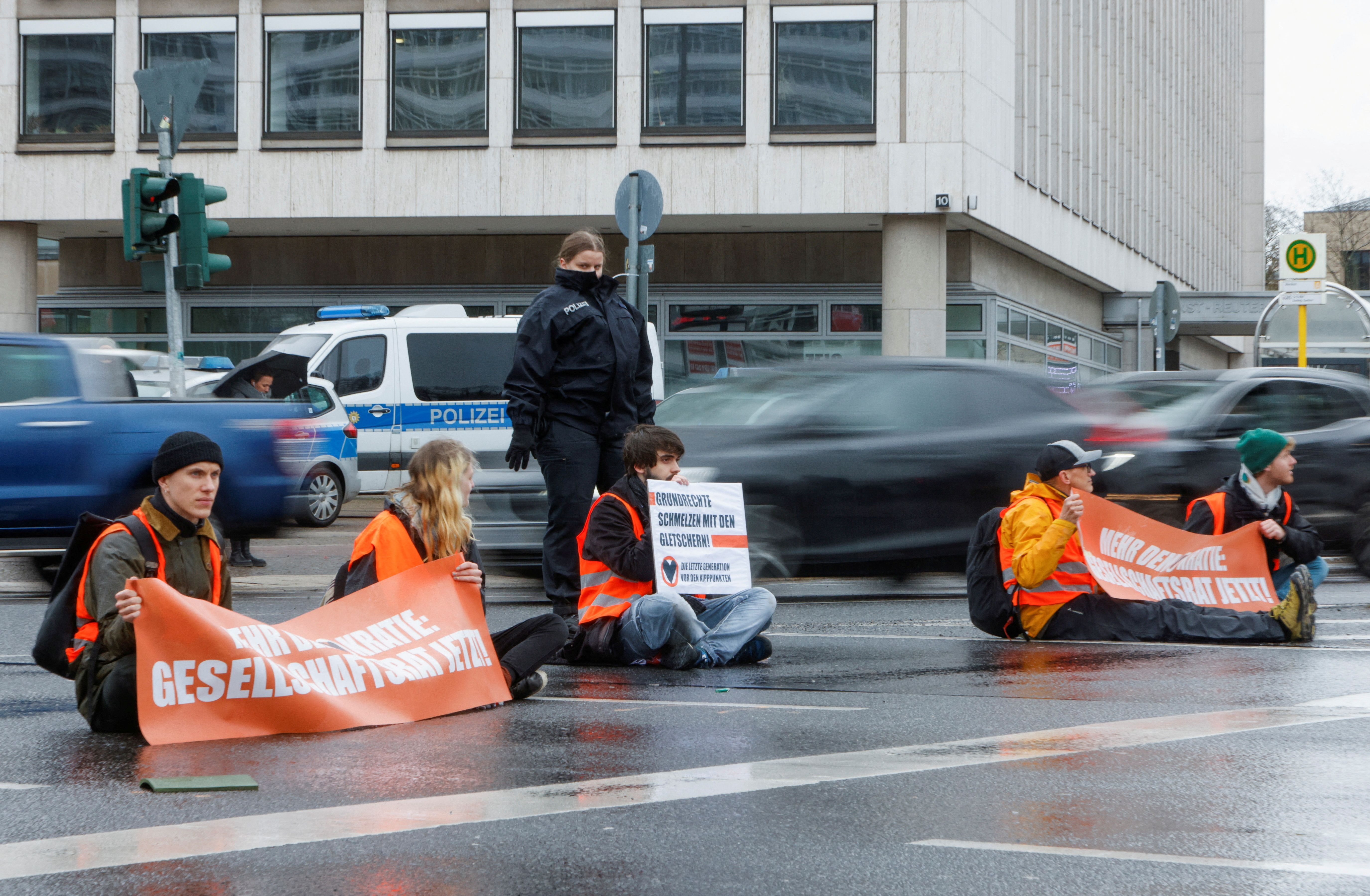 "Letzte Generation": Berlin Soll Lahmgelegt Werden | P7 Newstime