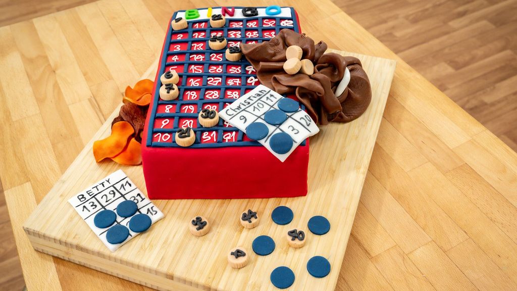 Schoko-Kaffee-Biskuit mit Erdnuss-Buttercreme: Rezept aus &amp;quot;Das große ...