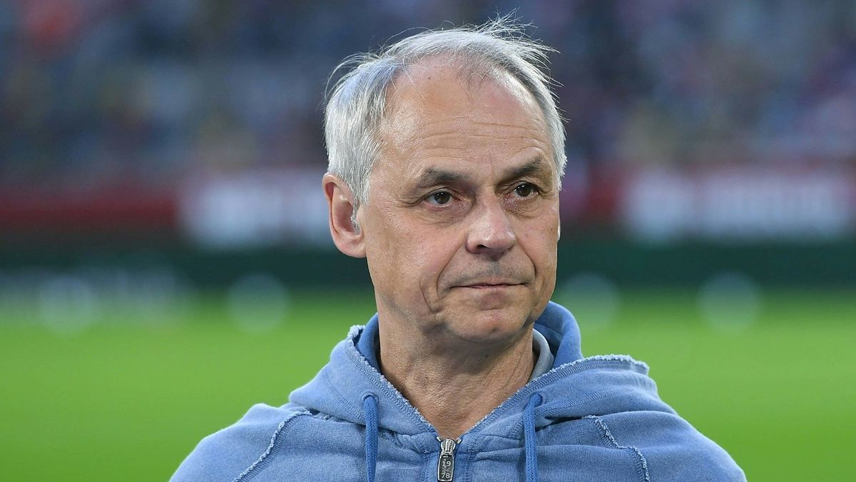 Olaf Thon hofft auf den Schalker Klassenerhalt