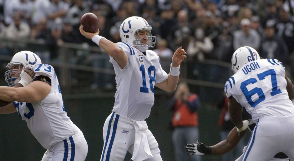 
                <strong>2007: Indianapolis Colts</strong><br>
                Die Indianapolis Colt gewinnen 2007 durch fünf Field Goals ihr Wild Card Round Game gegen die Baltimore Ravens mit 15:6. Im selben Jahr holen sie sich auch die Vince Lombardi Trophy durch einen 29:17-Erfolg über die Chicago Bears.
              