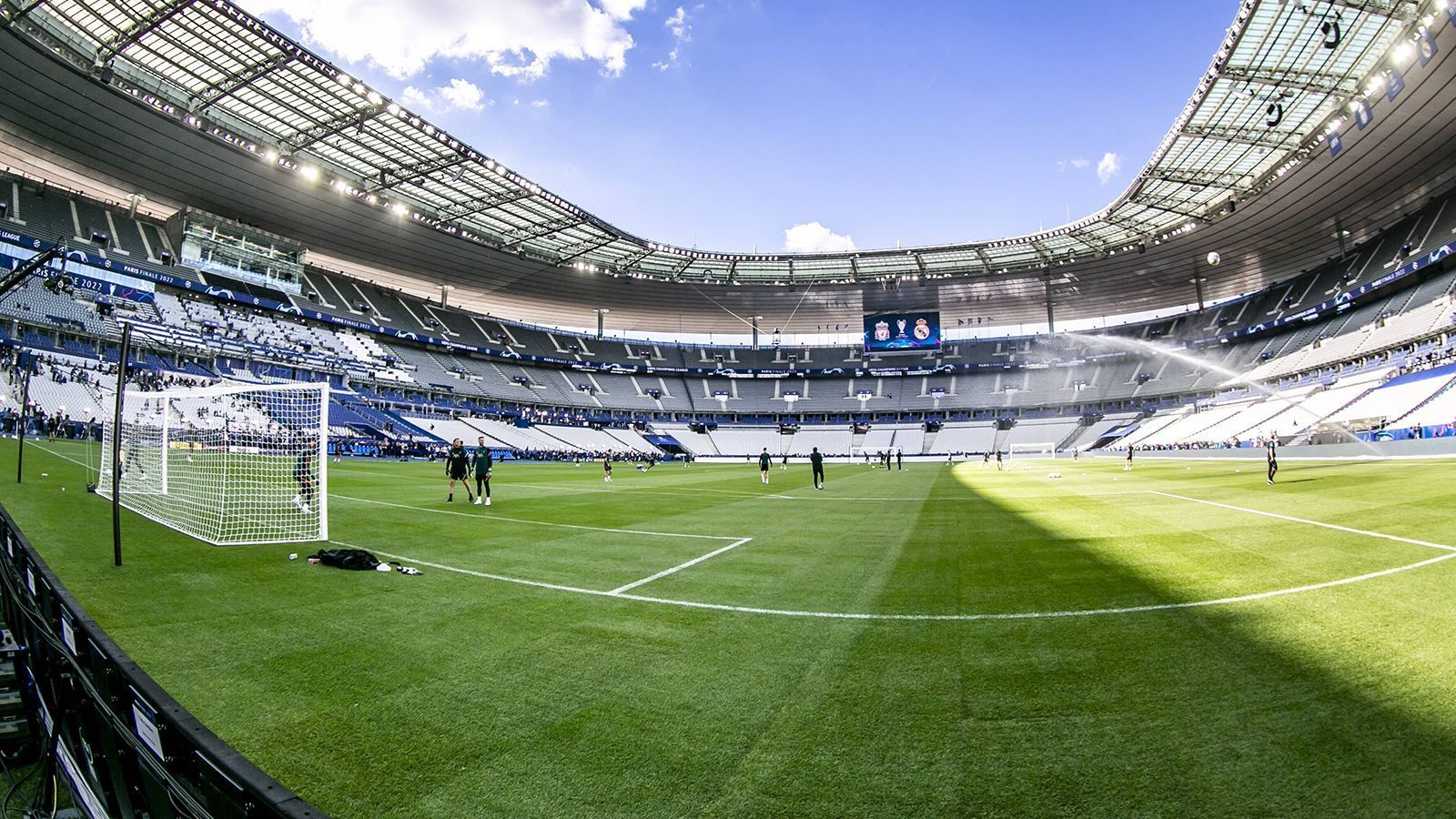 FIFA Kauft der Verband das Stade de France in Paris?
