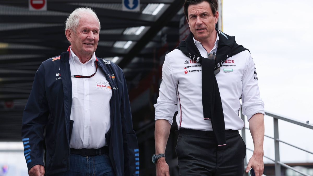 Circuit of Monaco Helmut Marko (AUS) Red Bull Racing.& Toto Wolff (aut) Team principal Mercedes-AMG Petronas Formula One Team. (Philippe Nanchino SPP) PUBLICATIONxNOTxINxBRAxMEX Copyright: xPhilipp...
