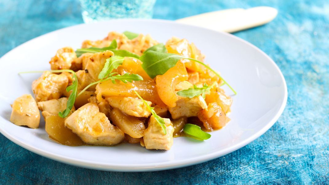 Im Herbst ist Curry einfach genial: Probier mal die Variante mit Birnen!