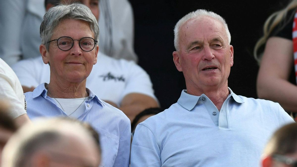 Die Eltern von Florian Wirtz begleiten ihren Sohn eng