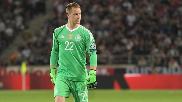 
                <strong>Marc-Andre ter Stegen</strong><br>
                Der deutsche Torwart Marc-Andre ter Stegen war gegen erschreckend harmlose Norgweger kaum gefordert. In der ersten Halbzeit musste der Barca-Schlussmann lediglich einmal, bei einem Kopfball von Berget in der 36. Minute, wachsam sein. Nach dem Seitenwechsel durfte er einmal mit der Faust ran - das war's gegen die schwachen Gäste aus dem hohen Norden. ran-Note: 3
              