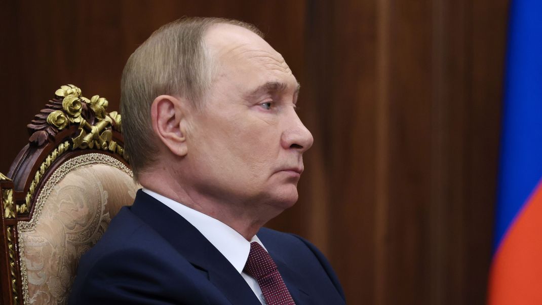 Wladimir Putin soll einem Treffen mit Wolodymyr Selenskyj zugestimmt haben.