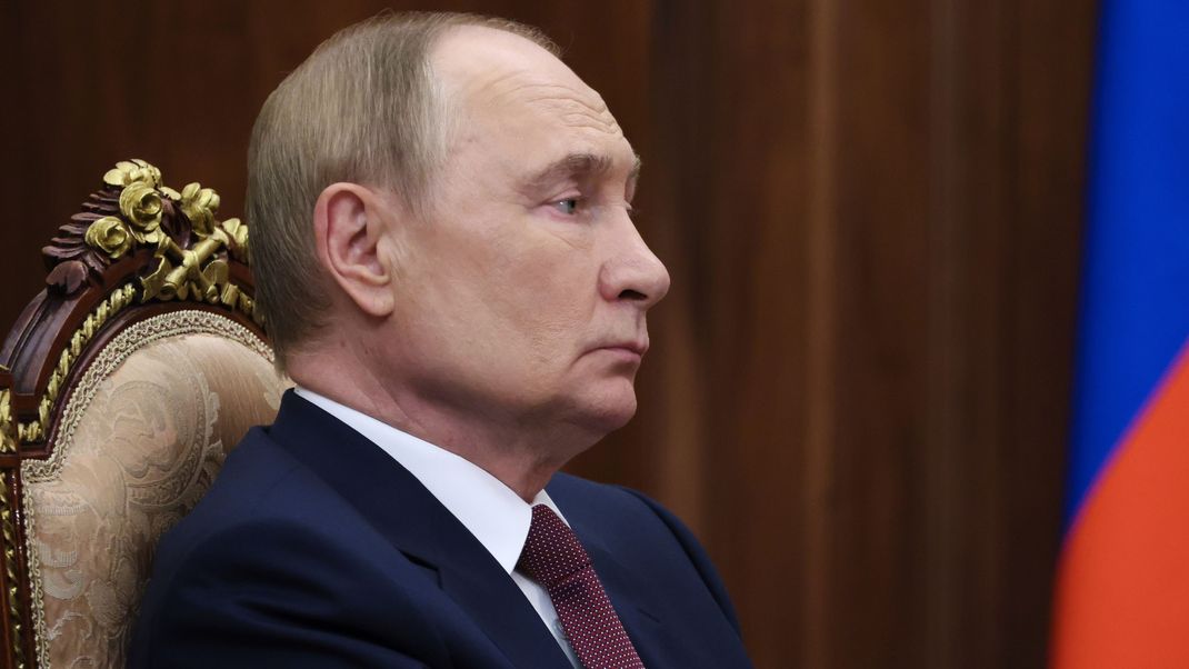 Wladimir Putin soll einem Treffen mit Wolodymyr Selenskyj zugestimmt haben.
