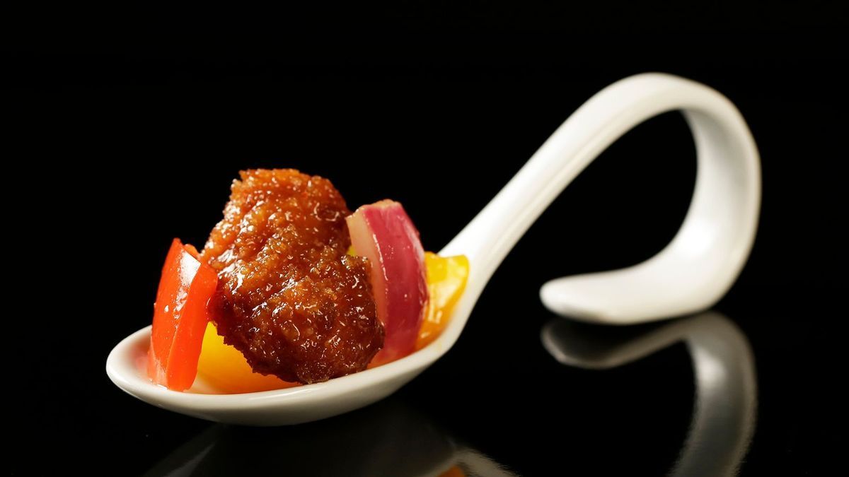 The-Taste-Stf01-Epi01-Casting-Frittiertes-Haehnchen-Arnd-Odekerken-01-SAT1