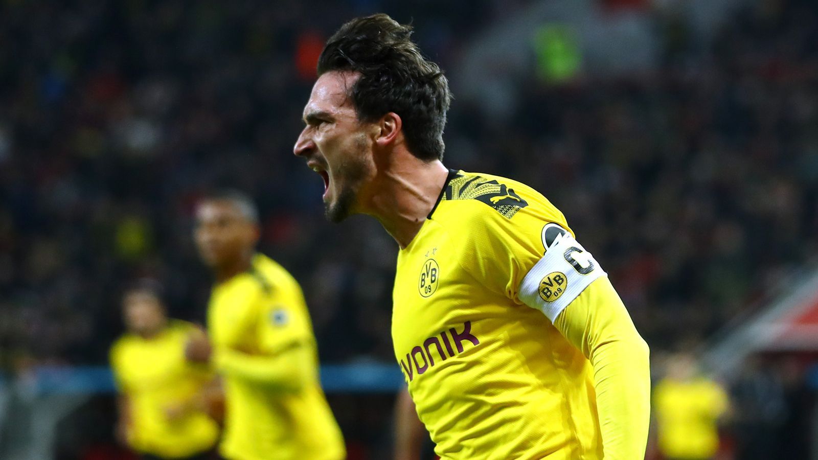 
                <strong>Platz 10: Mats Hummels (Borussia Dortmund)</strong><br>
                Follower: 2.969.426Durchschnittliche Likes pro Post: 72.000Möglicher Verdienst pro Post: 14.294 Euro
              