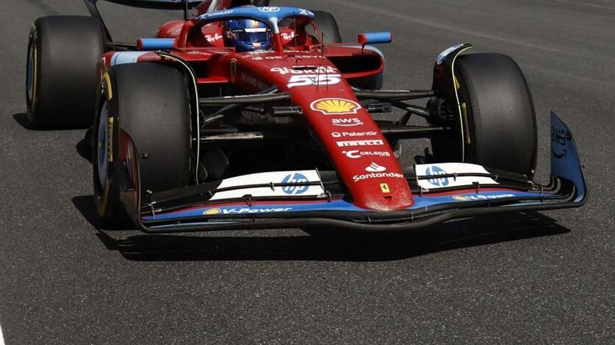 Carlos Sainz im Ferrari SF-24 beim Formel-1-Rennen in Miami 2024