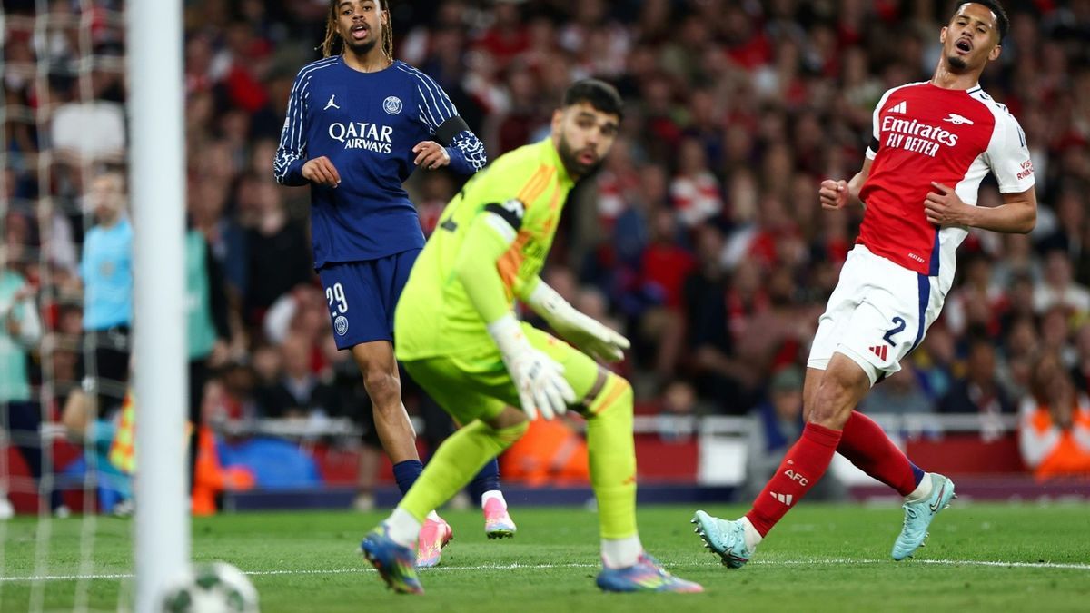 Arsenal-Keeper David Raya hofft noch