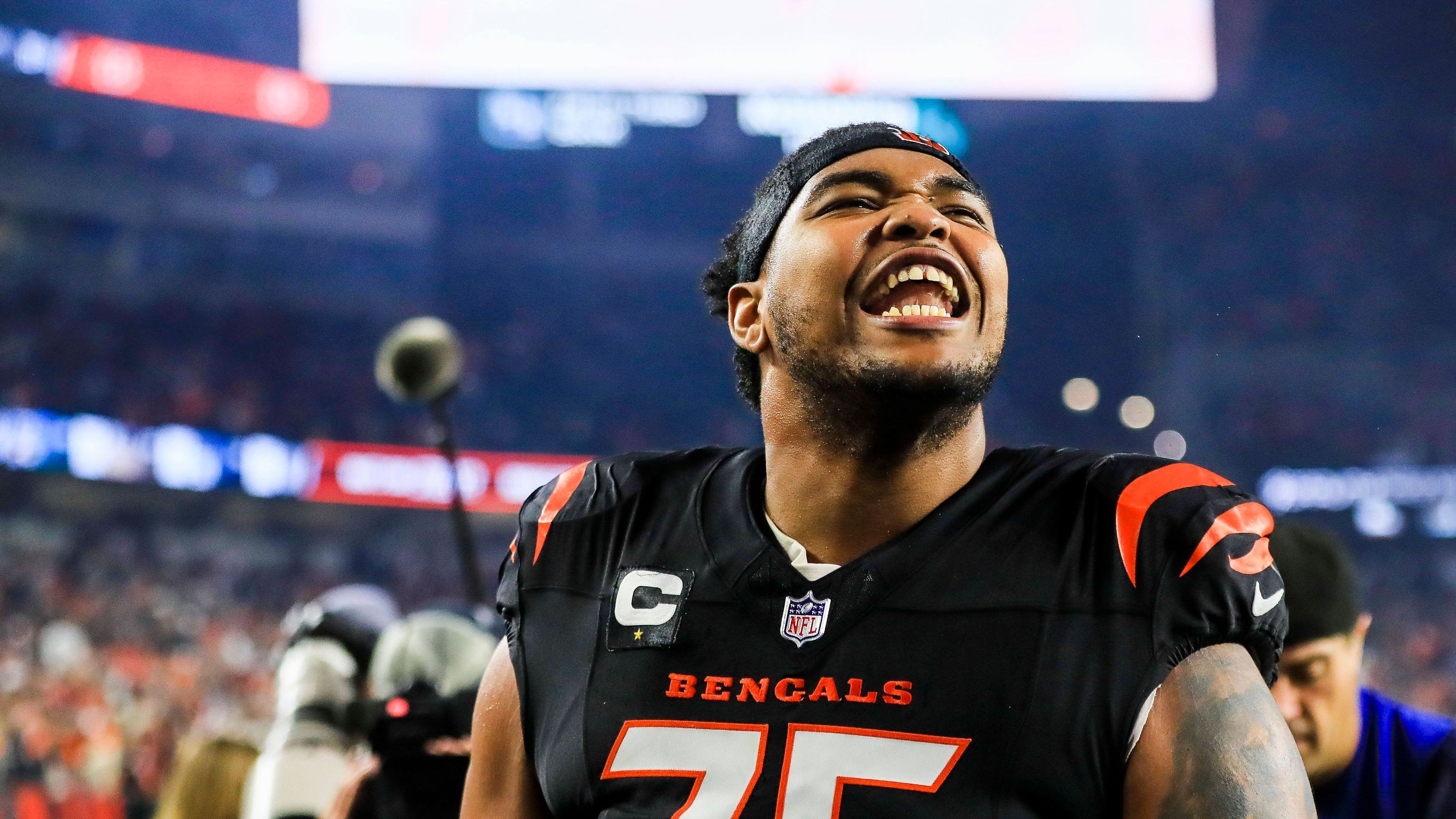 <strong>Orlando Brown Jr. (Offensive Tackle, Cincinnati Bengals)</strong><br>Orlando Brown und sein Vater teilten den gleichen Namen - den Spitznamen "Zeus" hat allerdings nur der ältere bekommen. "Zeus", der im Jahr 2011 verstorben ist, spielte als Offensive Tackle für die Cleveland Browns und Baltimore Ravens. Den Spitznamen hatte er aufgrund seiner Statur und seiner einschüchternden Spielweise.