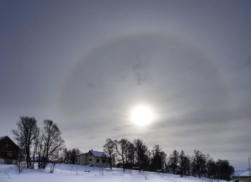 Auch ein Halo ist häufig zu beobachten, bevor das Wetter schlechter wird.