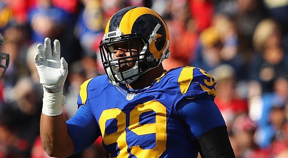 
                <strong>Los Angeles Rams: Aaron Donald (Defensive End)</strong><br>
                Gesamtstärke: 99
              