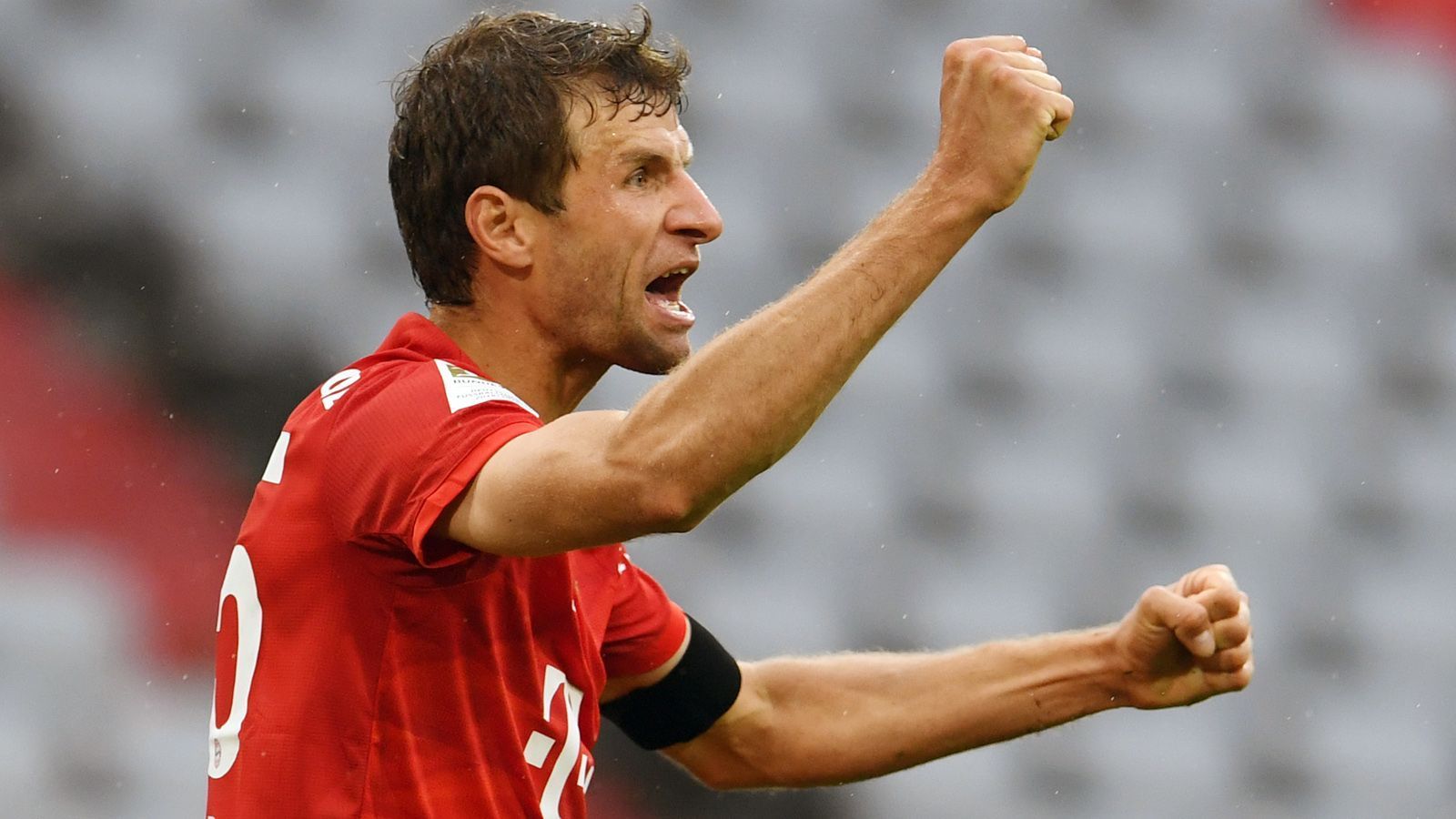 
                <strong>Platz 4 - Thomas Müller</strong><br>
                Bundesliga-Tore: 118Bundesliga-Spiele: 351Verein: FC Bayern München
              