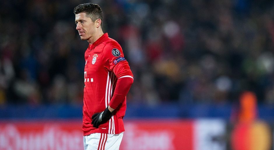 
                <strong>Robert Lewandowski</strong><br>
                Robert Lewandowski: Der Pole ist im Sturmzentrum komplett abgemeldet und ist kein Faktor in der Bayern-Offensive. ran-Note: 5
              