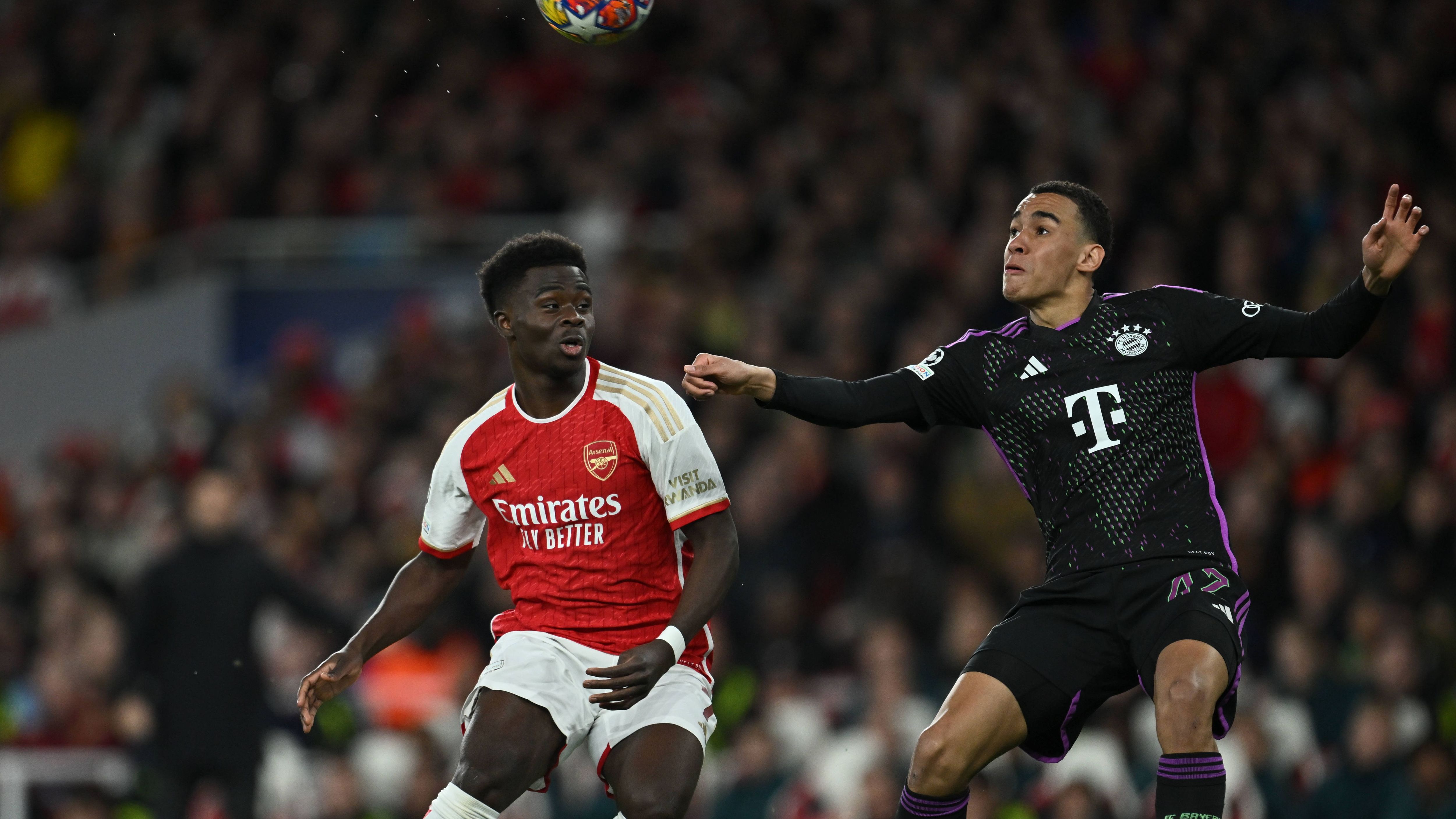 <strong>Jamal Musiala (FC Bayern München)</strong><br>Der Youngster darf nach Müllers Verbannung auf die Bank im zentralen offensiven Mittelfeld ran und tut sich zunächst gegen die aggressiven Gastgeber schwer. Kommt dann besser ins Spiel und leitet Sanes Chance ein. Kann sich ansonsten aber kaum einmal in Szene setzen außer bei der etwas abseitsverdächtigen Vorarbeit zu Comans Pfostenschuss in der Schlussminute. <strong><em>ran</em>-Note: 4</strong>