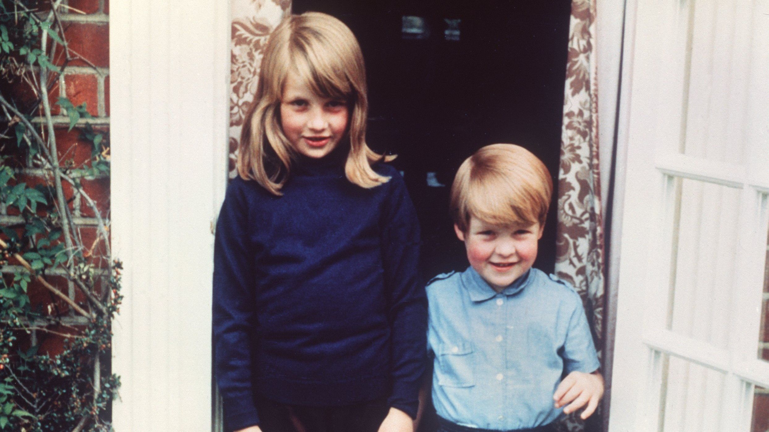 Vor 30 Jahren: Diana als kleines Mädchen mit ihrem Bruder Charles.