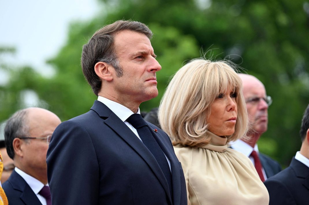 Der französische Präsident Emmanuel Macron und seine Frau Brigitte sind nach Vietnam gereist. (Symbolbild)