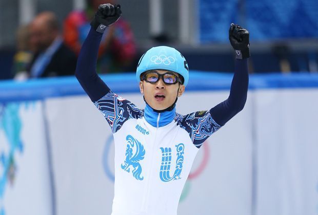 
                <strong>Shorttrack, 500m: Gold - Victor An</strong><br>
                Gold für Russland! Victor An hält sich in die ersten Runden geschickt im Windschatten auf, überholt dann aber seine Kontrahenten und lässt sich die Goldmedaille nicht mehr nehmen.
              