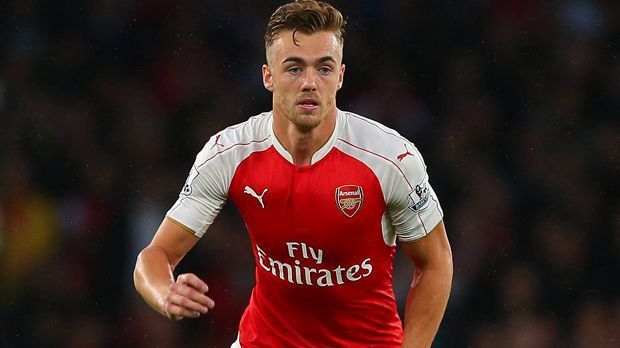 
                <strong>Eingewechselt: Calum Chambers</strong><br>
                Calum Chambers: Arsene Wenger wechselt den Defensiv-Spieler in der 88. Minute für Theo Walcott ein. Eine Bewertung ist von daher nicht möglich. ran-Note: - .
              