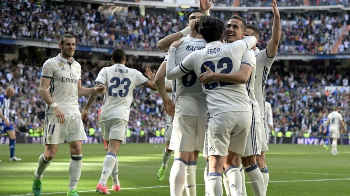 Jetzt mit fünf Punkten vor Barca: Real Madrid