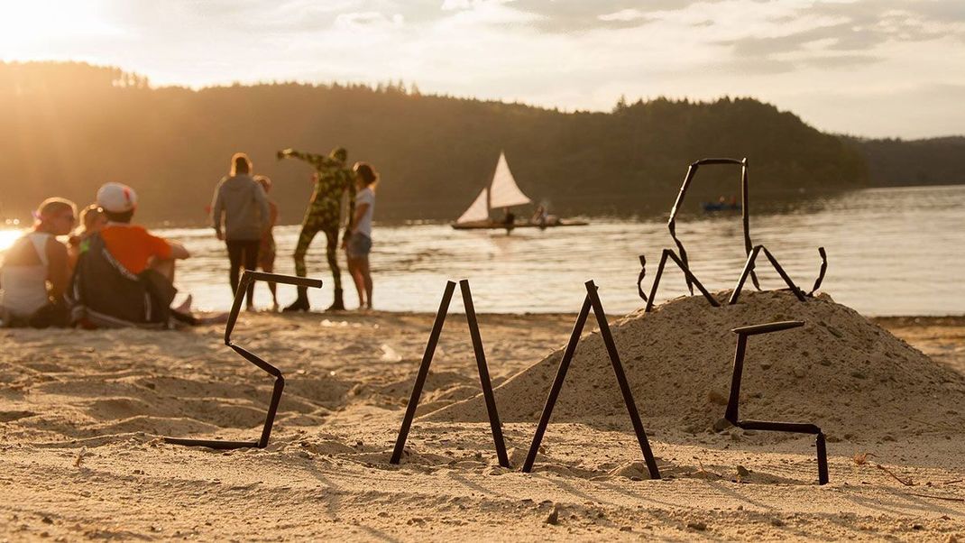 Line-Up, Festival-Gelände, Camping, Tickets und Co. – wir verraten euch, wer auf dem diesjährigen Sonne Mond Sterne Festival spielt und mehr. 