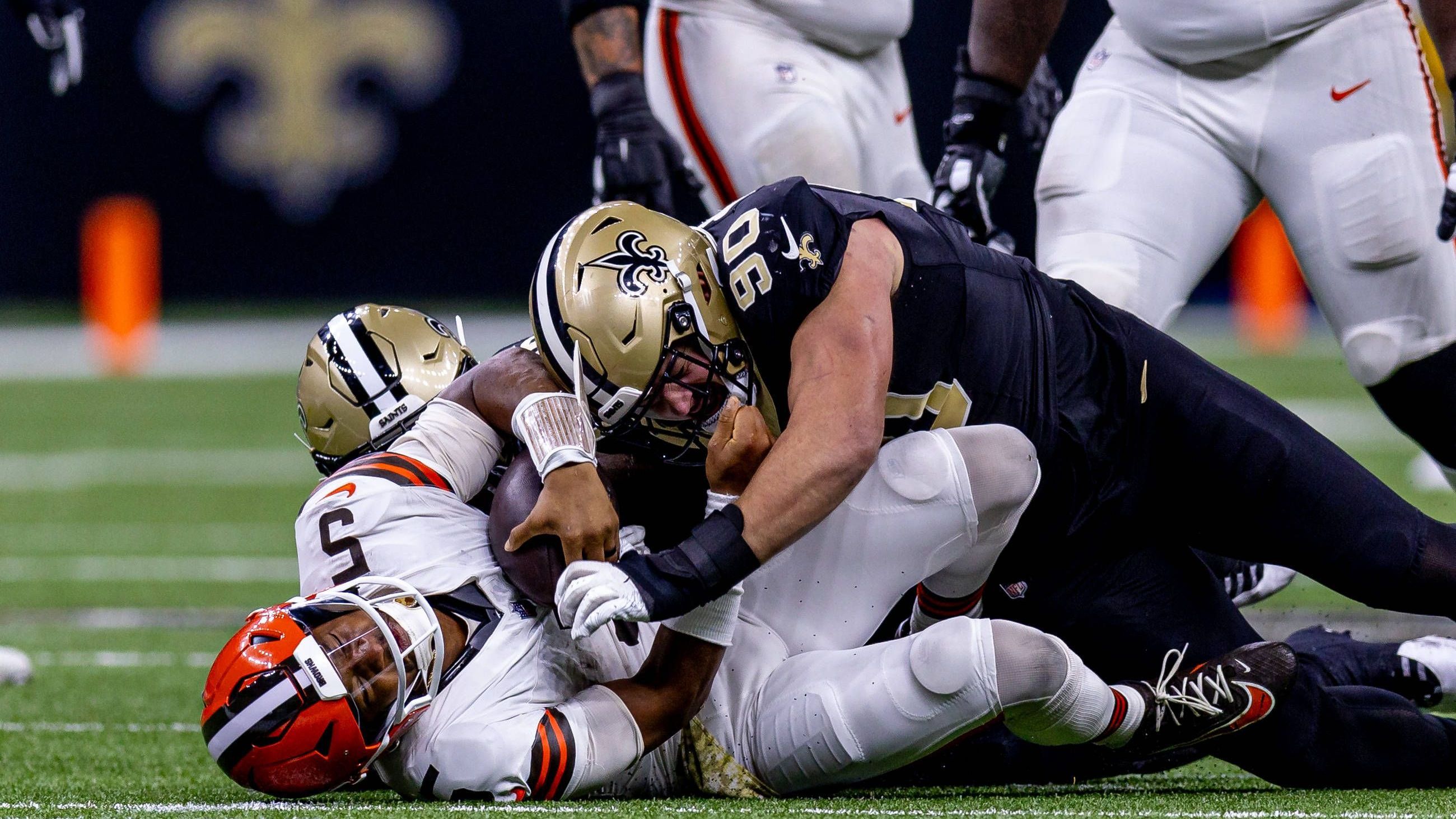 <strong>Platz 18: New Orleans Saints</strong><br>Sacks: 39<br>Team-Leader: Bryan Bresee (7,5 Sacks)