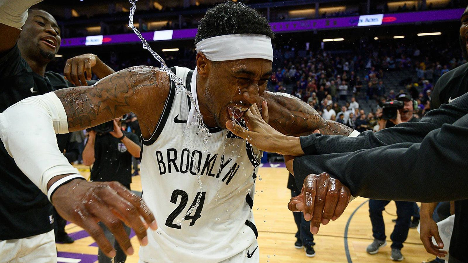 
                <strong>Platz 6: Brooklyn Nets</strong><br>
                Franchise-Wert: 2,3 Milliarden Euro
              