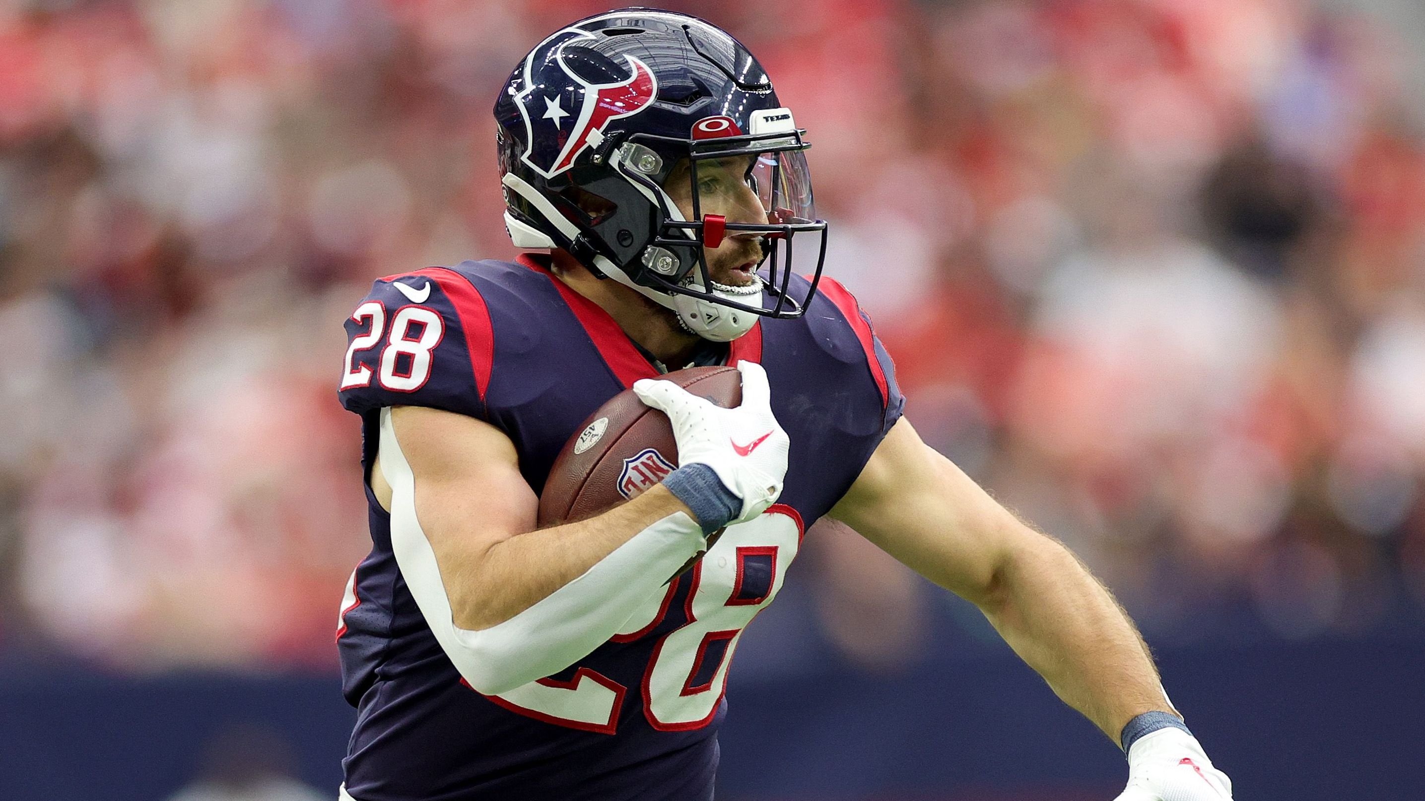 <strong>Rex Burkhead (zuletzt Houston Texans)</strong><br>Stand in den vergangenen beiden Jahren bei den Houston Texans unter Vertrag, fungierte in der vergangenen Saison allerdings nur noch als Backup. Würde mit seinen 33 Jahren für eine Menge Erfahrung sorgen, ob er jedoch die gewünschte Verstärkung wäre, darf bezweifelt werden.